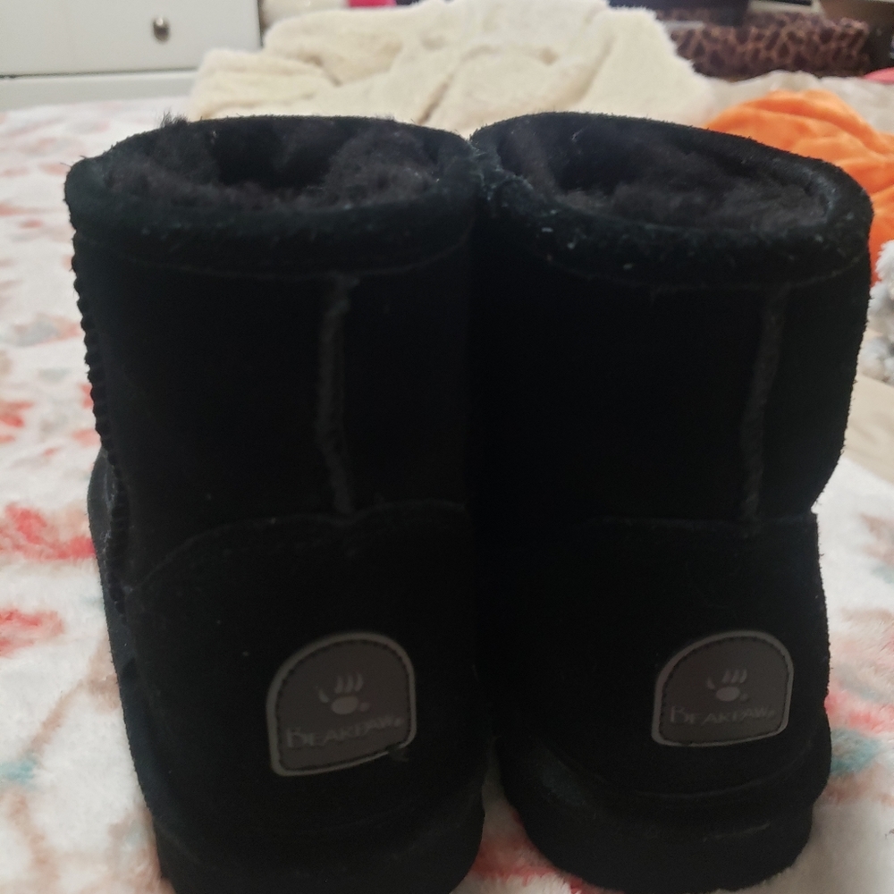 Women's Bearpaw boots